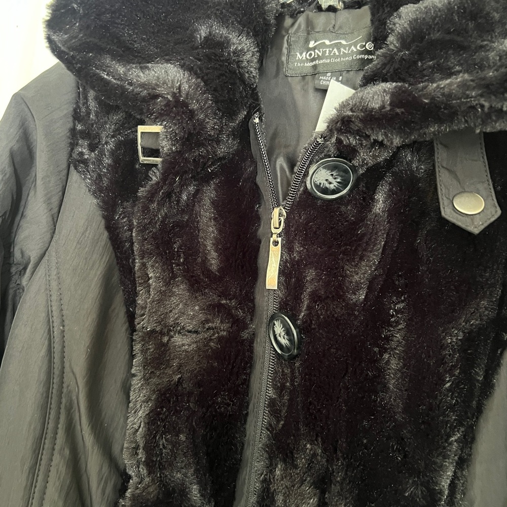Montanaco NWT Black Coat with Faux Fur Trim-Small - Picture 8 of 9